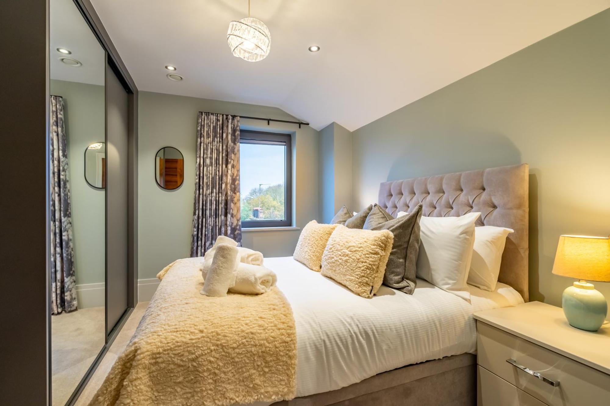 Boutique At The Old Fire Station Apartment *